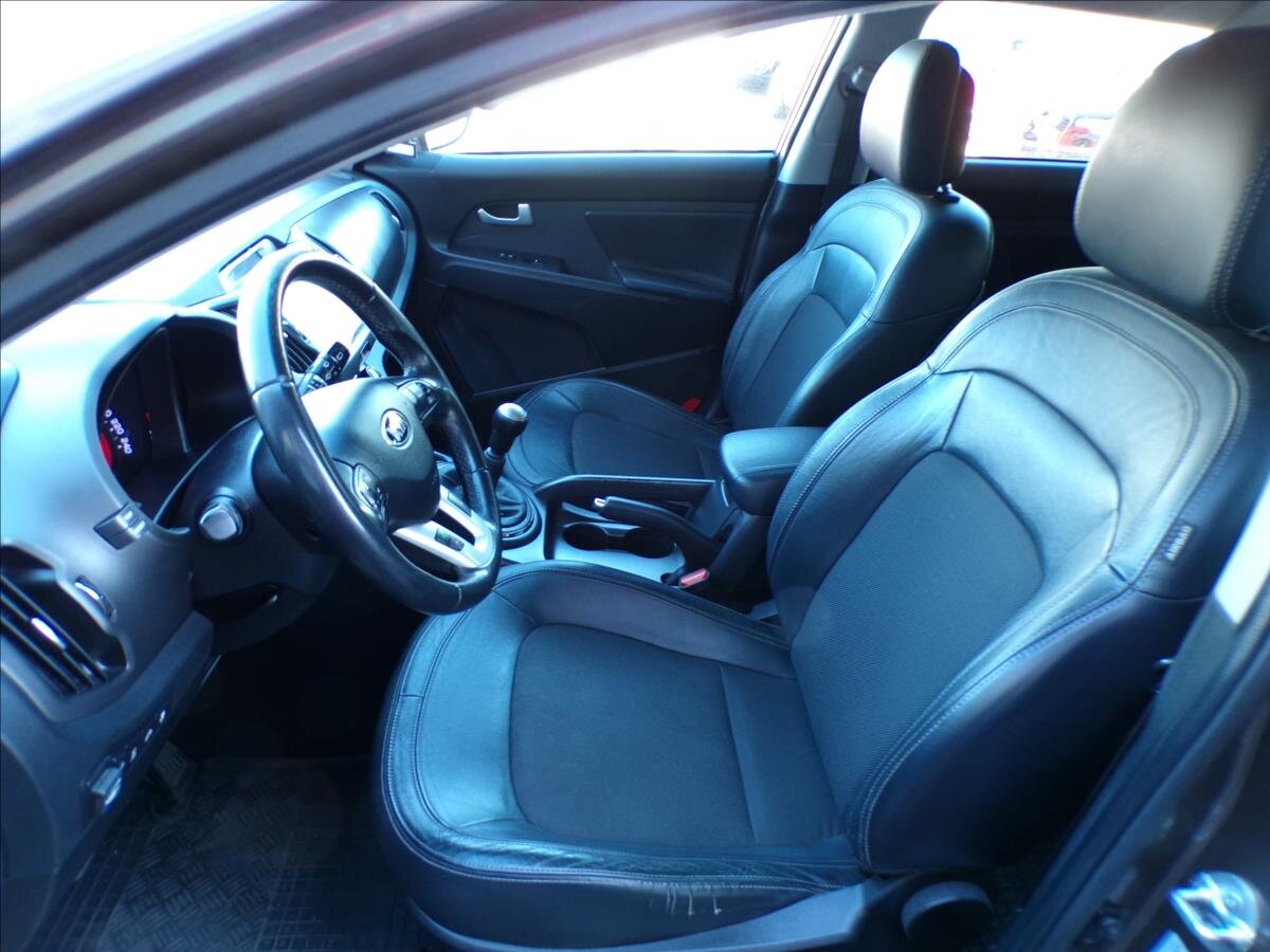 KIA Sportage Kombi 2,0 l 120 kw