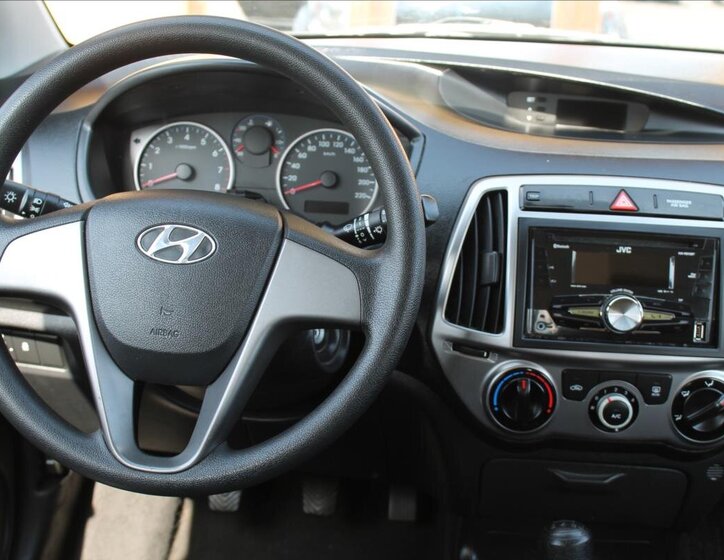 Hyundai i20 Hatchback 1,2 l 63 kw