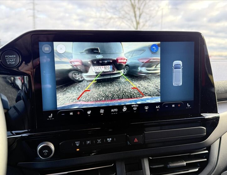 Ford Transit Custom Kombi 2,0 l 110 kw