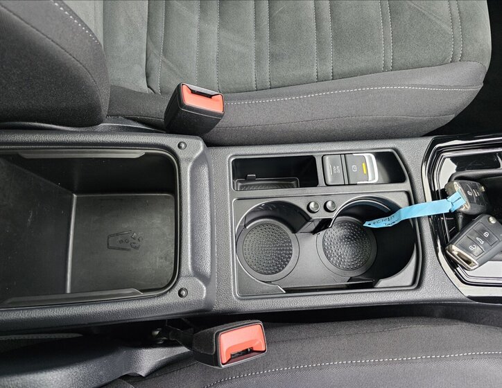 Volkswagen Touran Kombi 1,4 l 110 kw