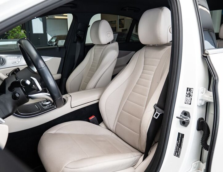 Mercedes-Benz Třídy E Sedan / Limuzína 2,0 l 145 kw