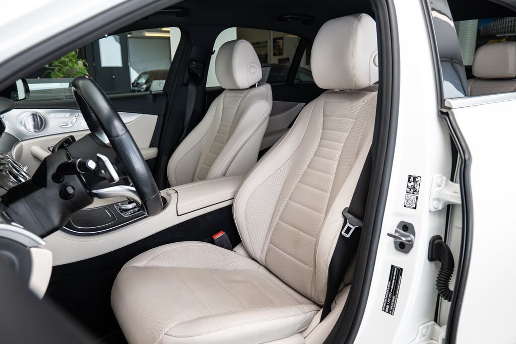 Mercedes-Benz Třídy E Sedan / Limuzína 2,0 l 145 kw