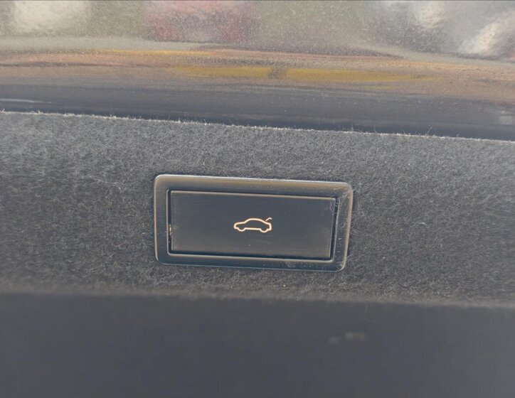 Škoda Superb Liftback 2,0 l 140 kw