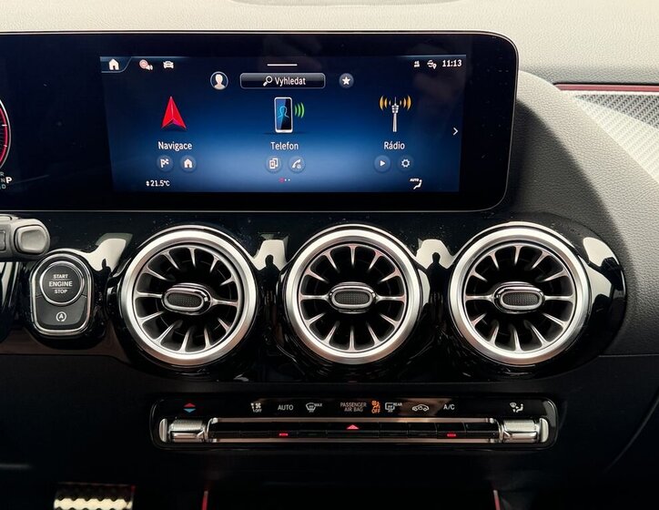 Mercedes-Benz GLA SUV / Terénní 2,0 l 110 kw