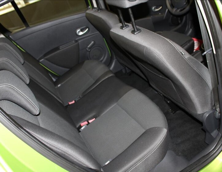 Renault Clio Hatchback 1,1 l 55 kw