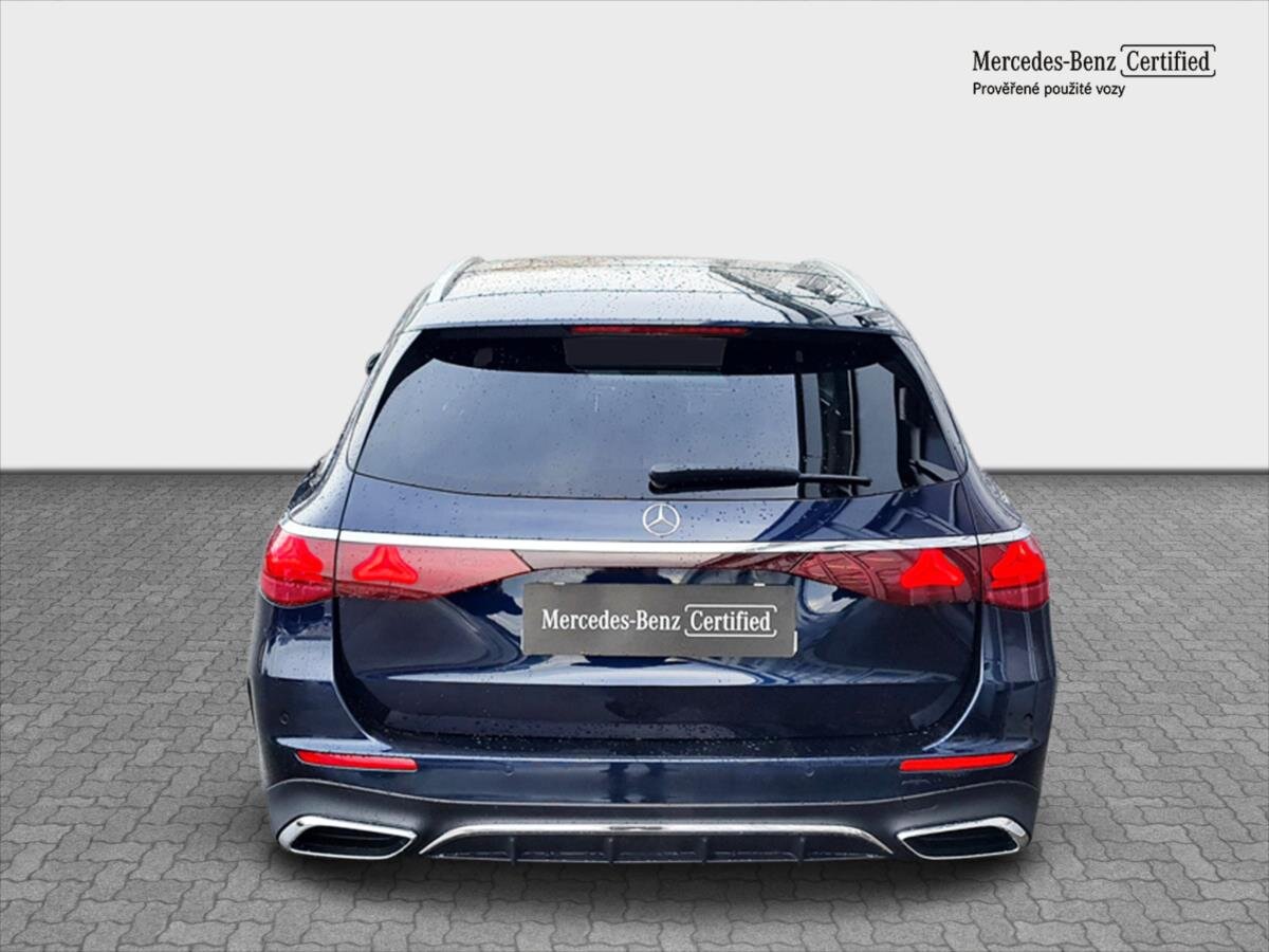 Mercedes-Benz Třídy E Kombi 2,0 l 145 kw