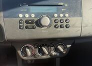 Suzuki Swift 13