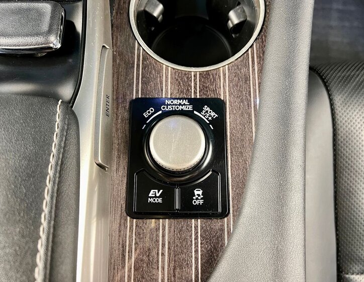 Lexus RX 450h SUV 3,5 l 193 kw