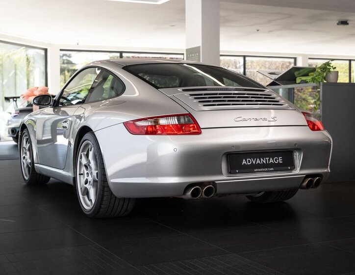 Porsche 911 Kupé 3,8 l 261 kw