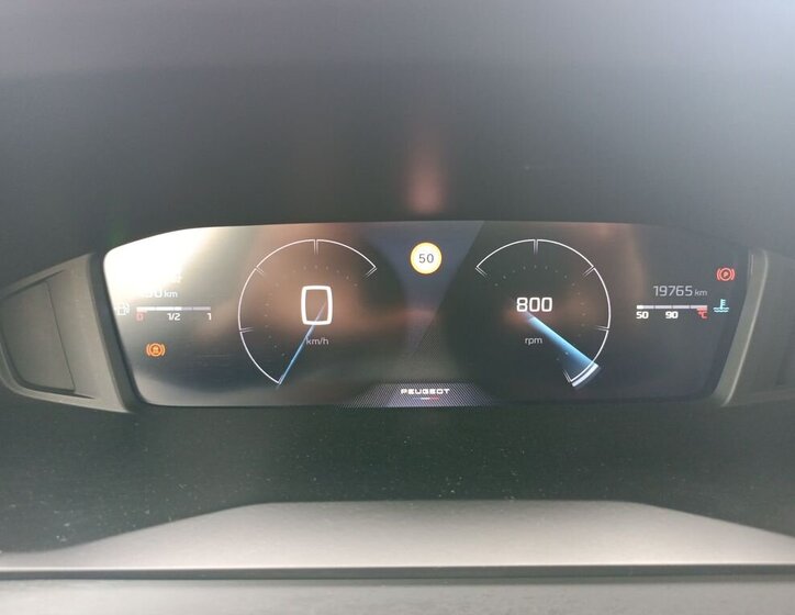 Peugeot 2008 SUV / Terénní 1,2 l 74 kw