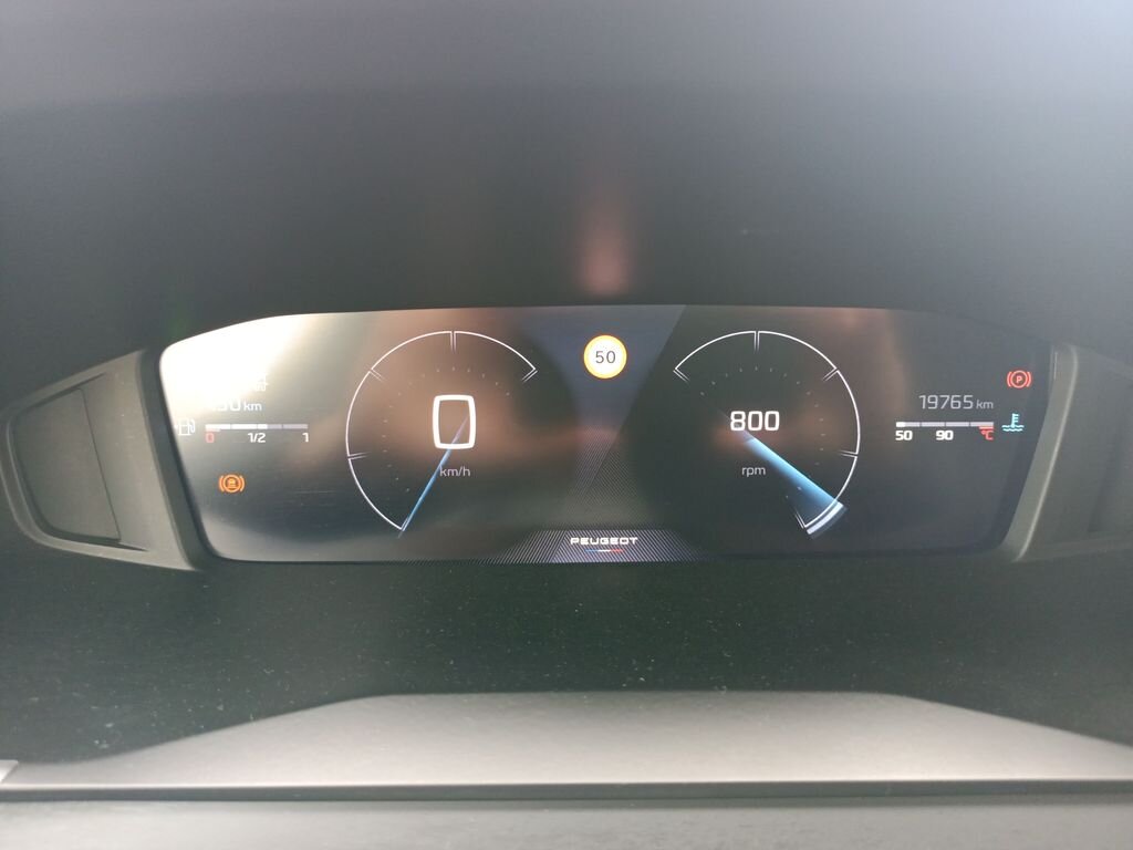 Peugeot 2008 SUV / Terénní 1,2 l 74 kw