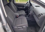 Volkswagen Touran 13