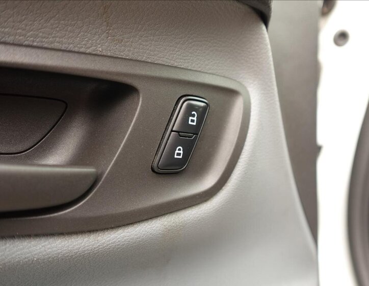 Ford Transit Custom Ostatní 2,0 l 77 kw