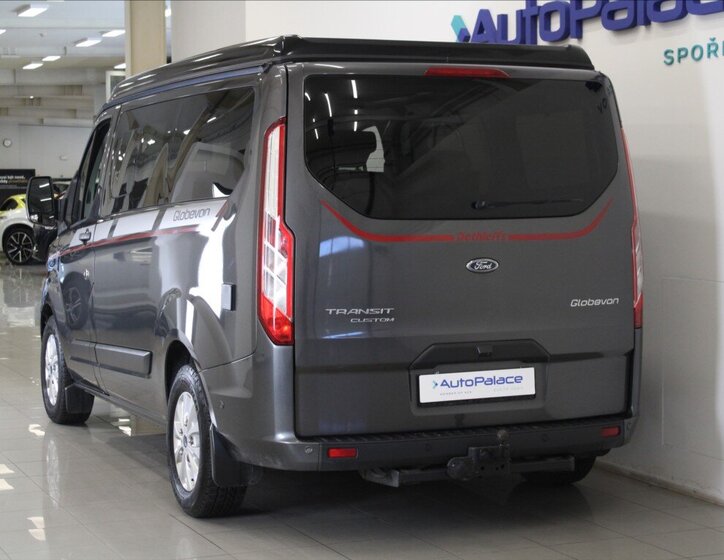 Ford Tourneo Custom MPV 2,0 l 110 kw