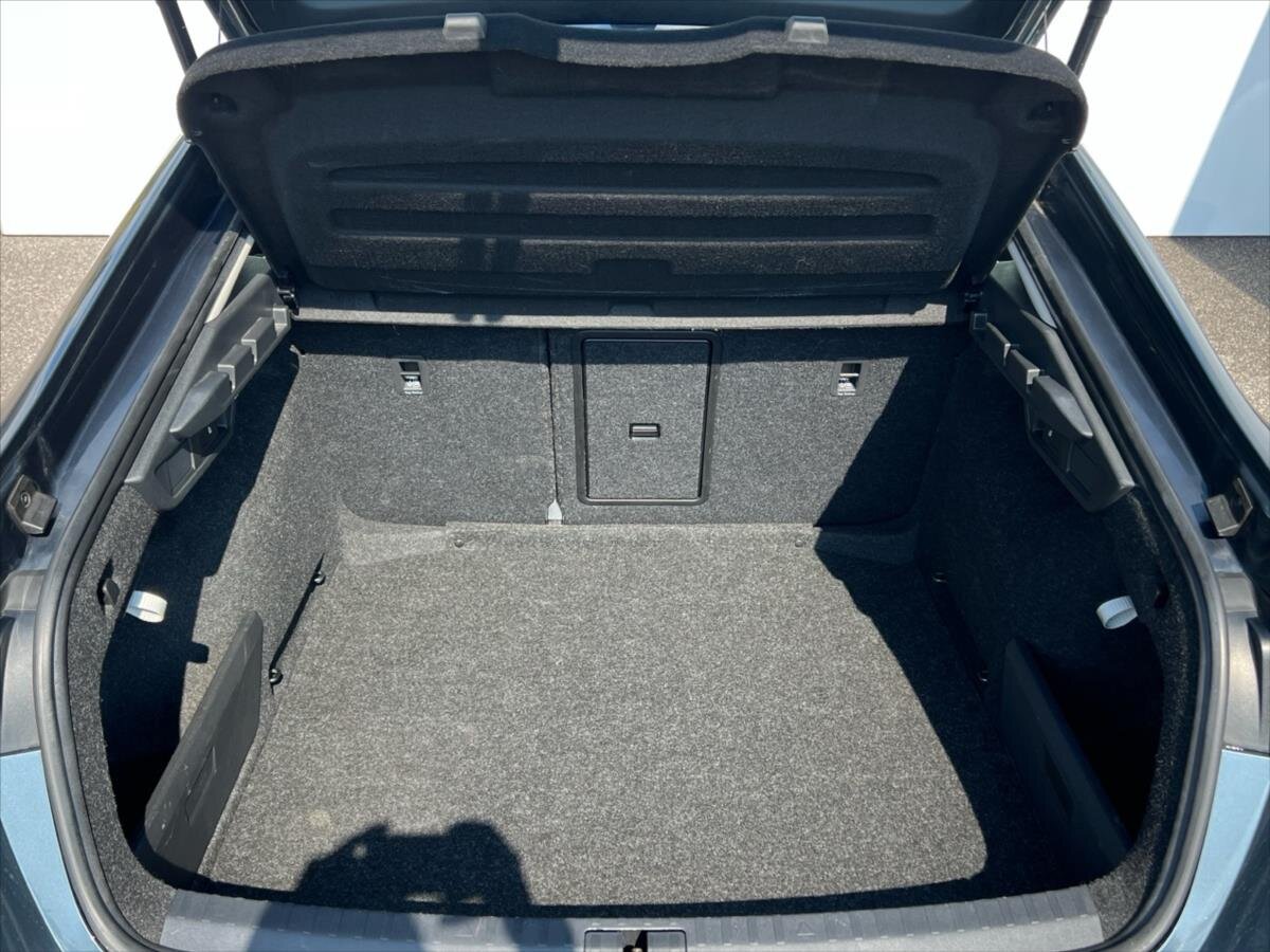 Škoda Octavia Sedan / Limuzína 1,5 l 110 kw