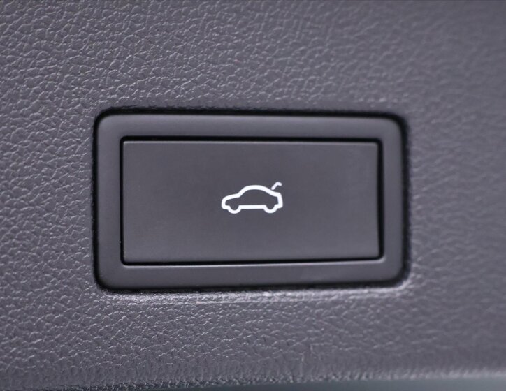 Volkswagen Touareg SUV 3,0 l 170 kw