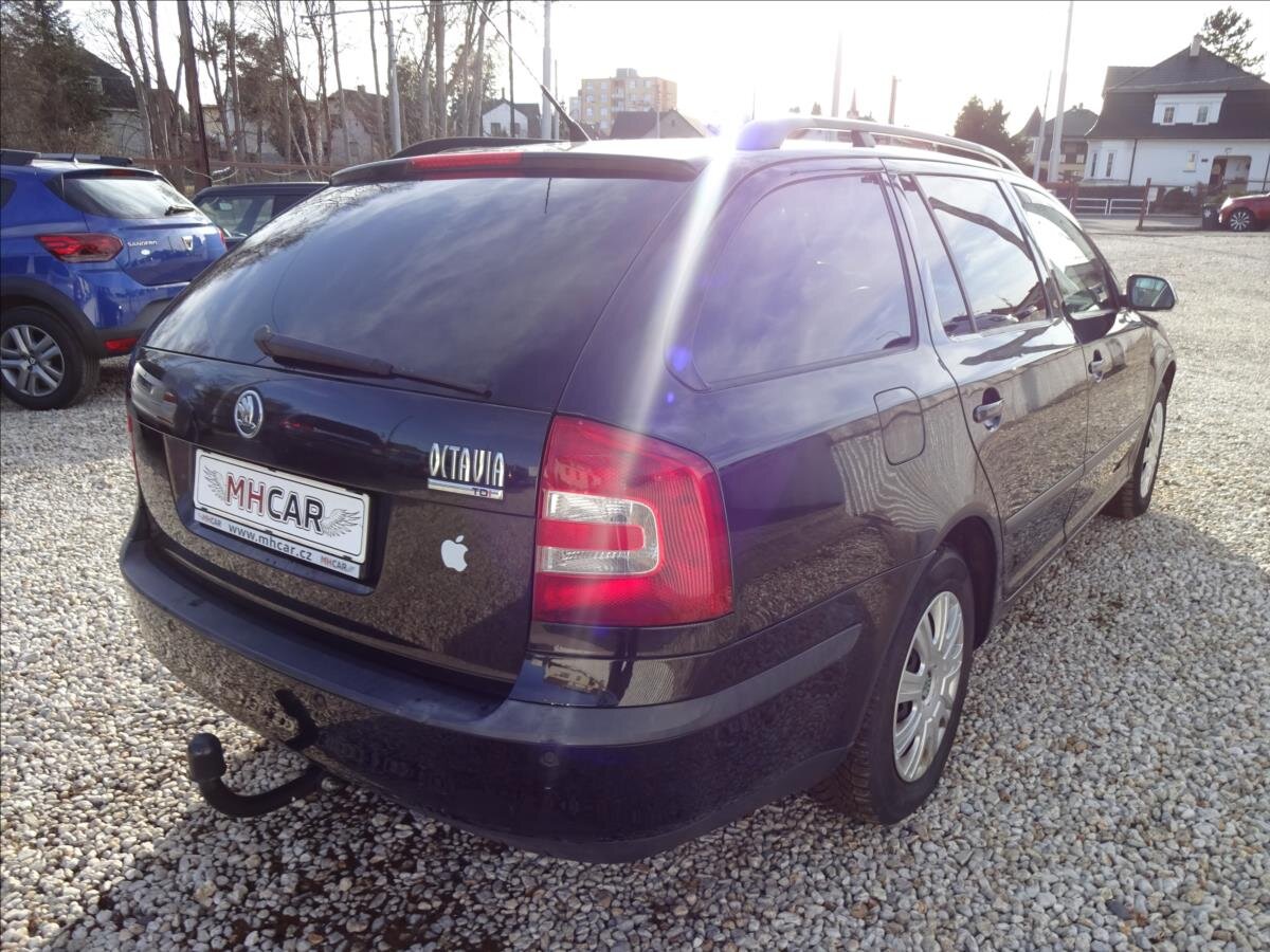 Škoda Octavia Kombi 2,0 l 103 kw