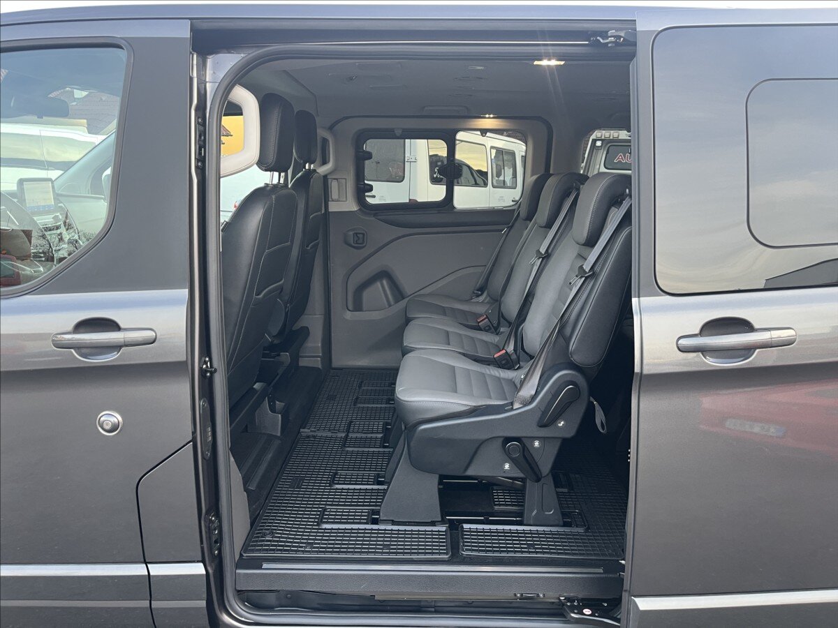 Ford Tourneo Custom Kombi 2,0 l 136 kw