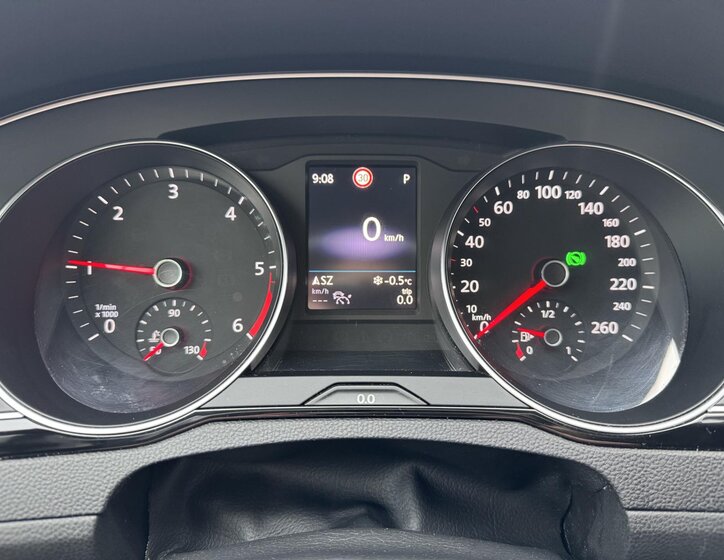 Volkswagen Passat Kombi 2,0 l 140 kw