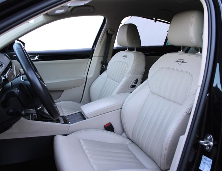 Škoda Superb Sedan / Limuzína 2,0 l 147 kw