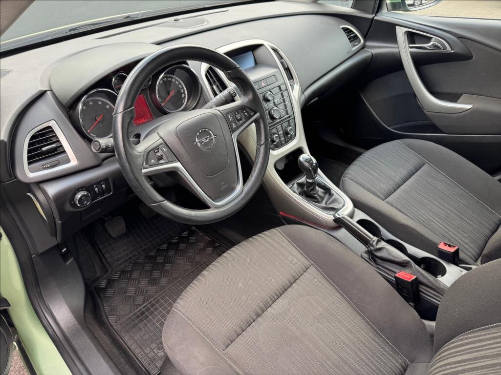 Opel Astra Hatchback 1,4 l 74 kw