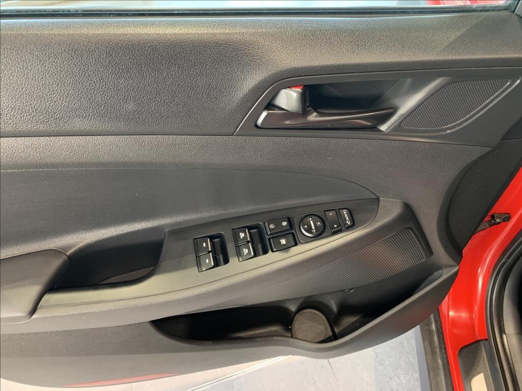 Hyundai Tucson SUV 2,0 l 136 kw