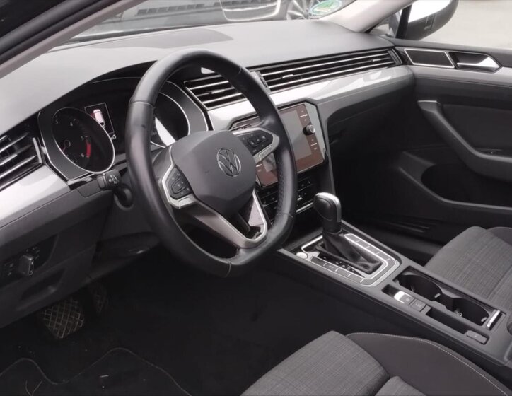 Volkswagen Passat Kombi 2,0 l 110 kw