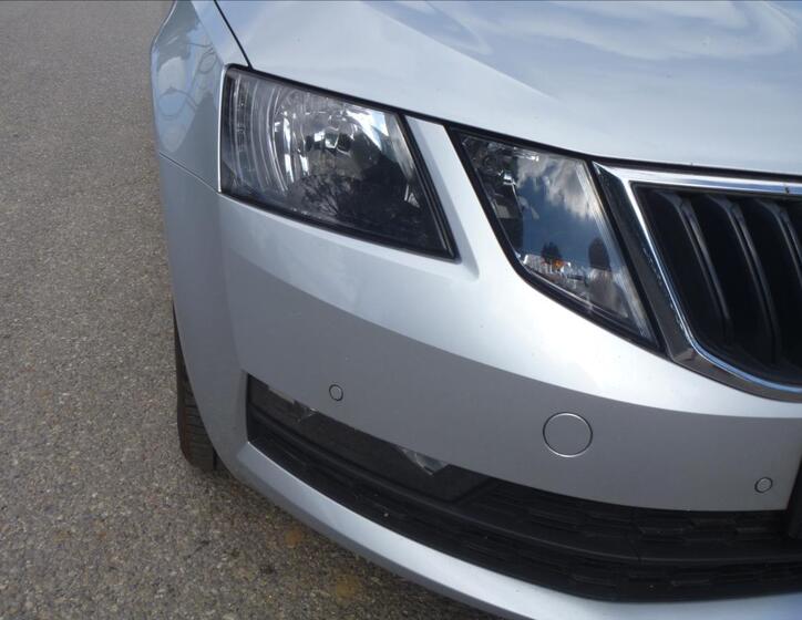 Škoda Octavia 29