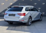 Škoda Superb Kombi 2,0 l 110 kw