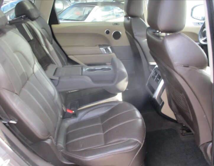 Land Rover Range Rover Sport 12
