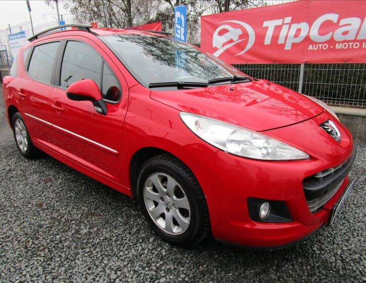 Peugeot 207 Kombi 1,4 l 54 kw