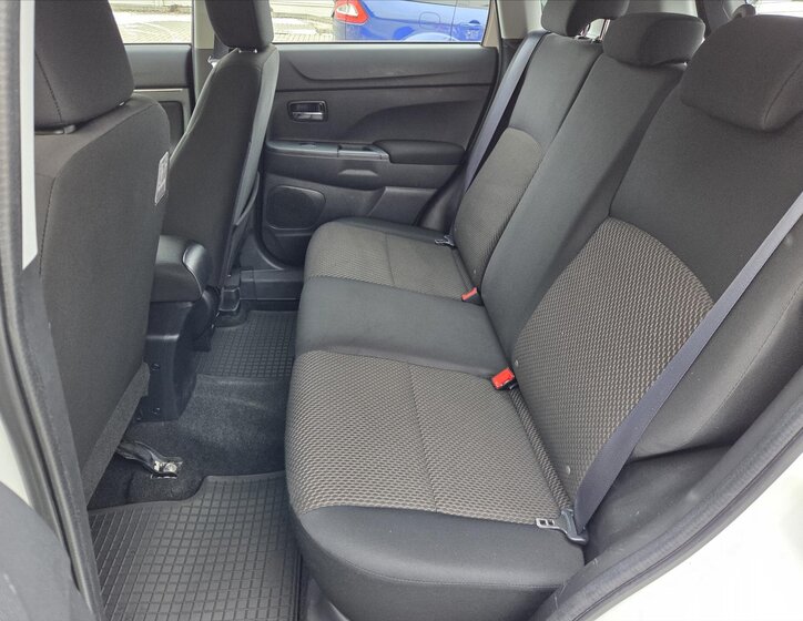 Mitsubishi ASX SUV / Terénní 1,6 l 84 kw