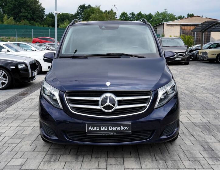 Mercedes-Benz Třídy V 1
