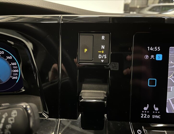 Volkswagen Multivan 15