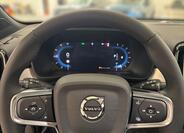 Volvo XC40 8
