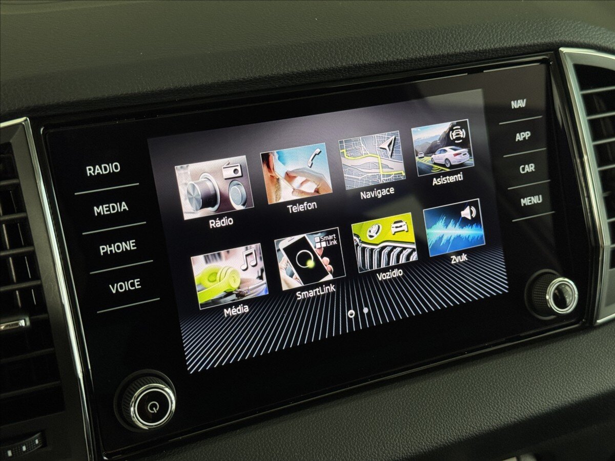 Škoda Karoq SUV 1,5 l 110 kw