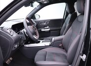 Mercedes-Benz GLB 13