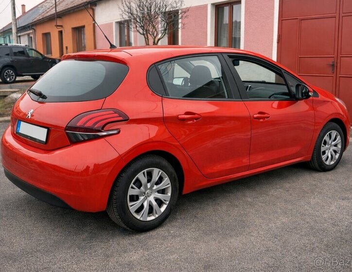 Peugeot 208 Liftback 0,0 60 kw