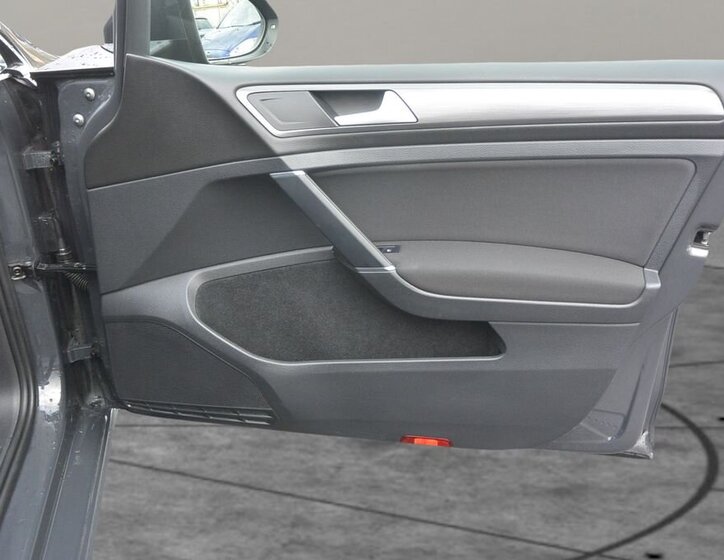 Volkswagen Golf Kombi 2,0 l 110 kw