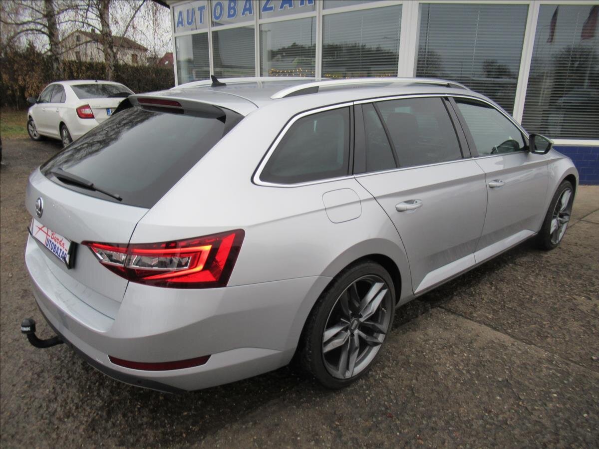 Škoda Superb Kombi 2,0 l 110 kw