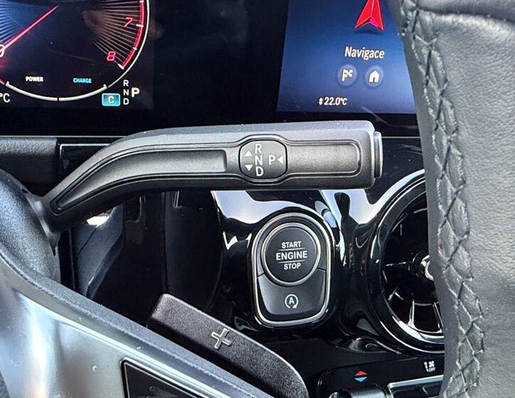 Mercedes-Benz GLA SUV / Terénní 2,0 l 140 kw