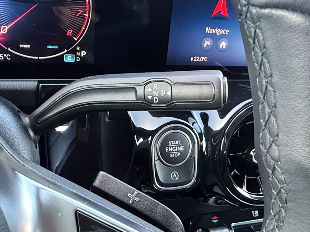 Mercedes-Benz GLA SUV / Terénní 2,0 l 140 kw