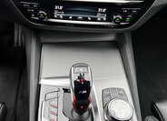 BMW M5 Sedan 4,4 l 447 kw
