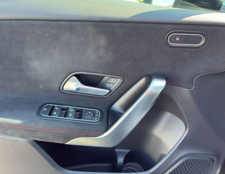 Mercedes-Benz Třídy A Hatchback 2,0 l 110 kw