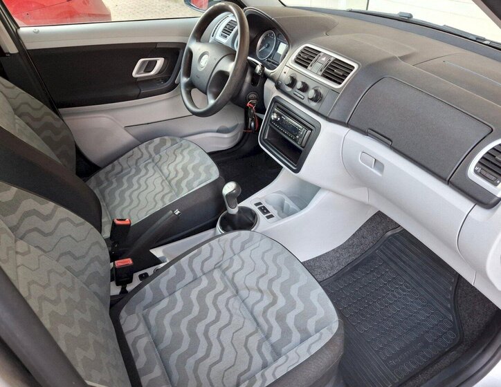 Škoda Fabia Hatchback 1,2 l 44 kw