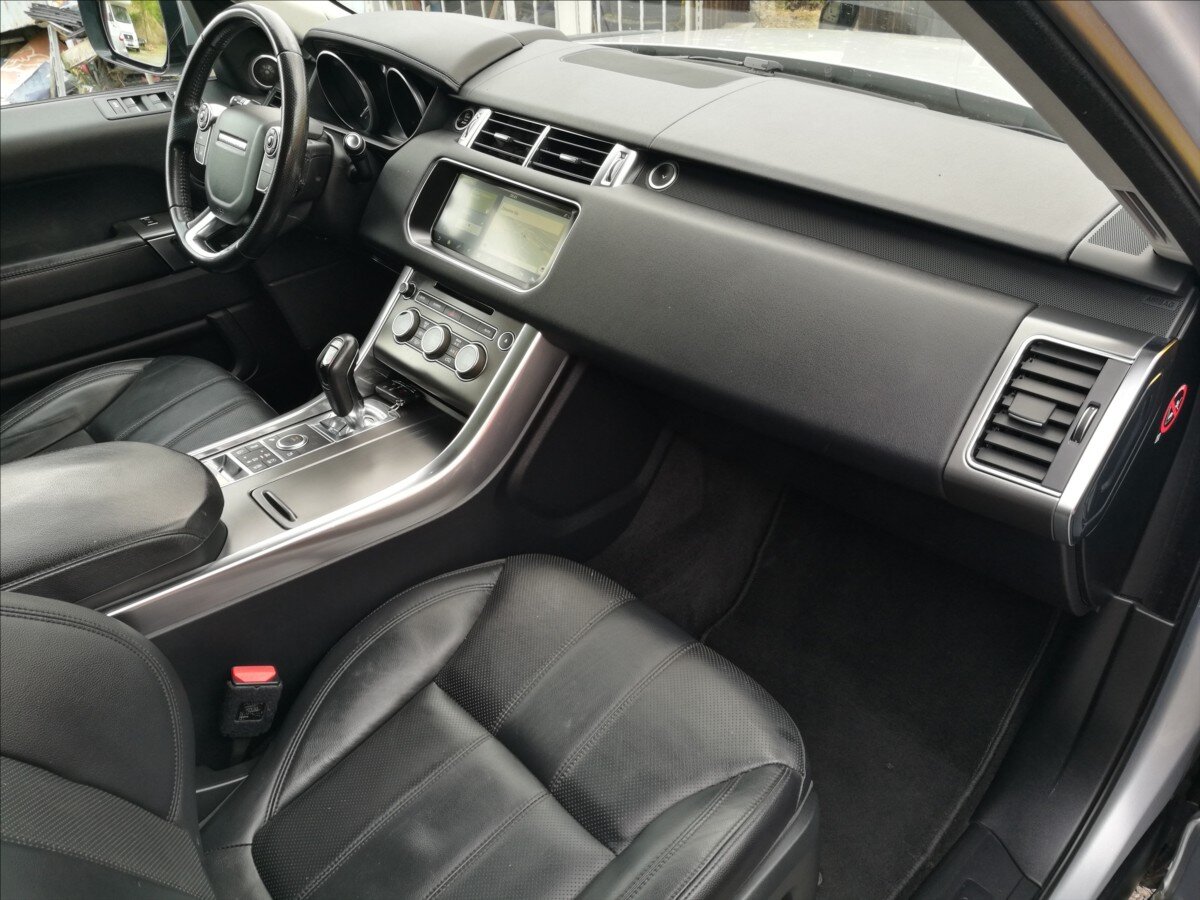 Land Rover Range Rover Kombi 3,0 l 225 kw