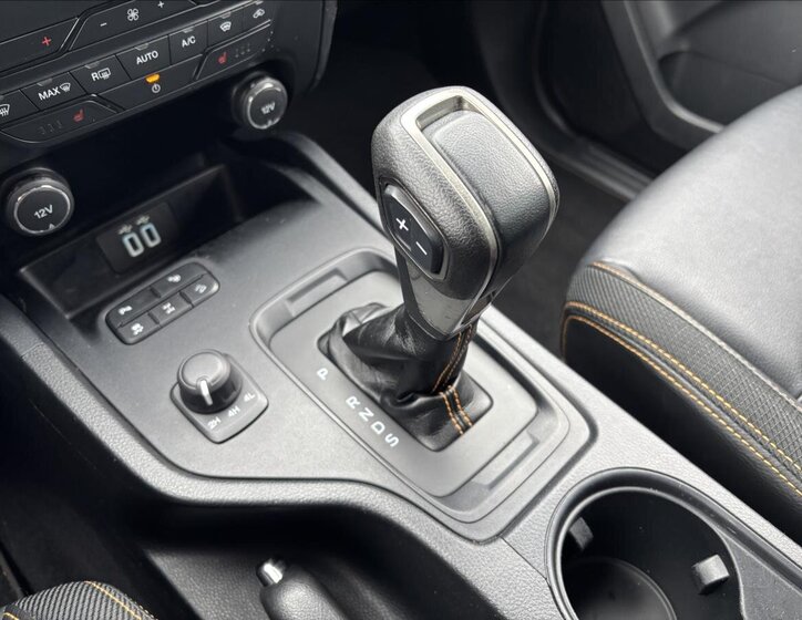 Ford Ranger Pick-up 2,0 l 156 kw