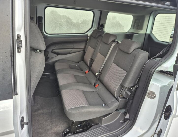 Ford Tourneo Connect Kombi 1,6 l 55 kw