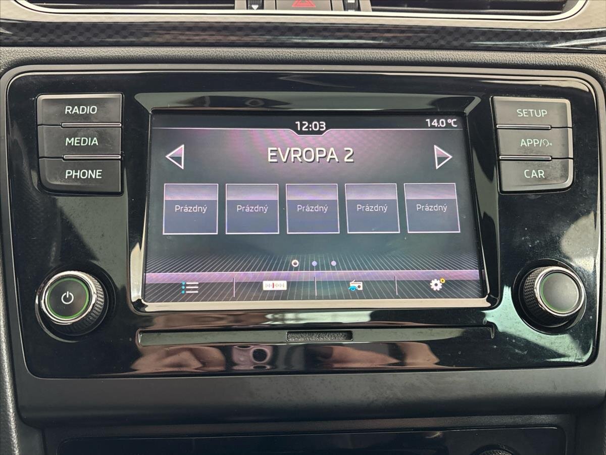 Škoda Rapid Hatchback 999,0 81 kw