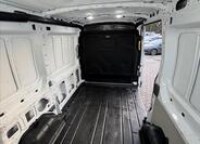 Ford Transit 9